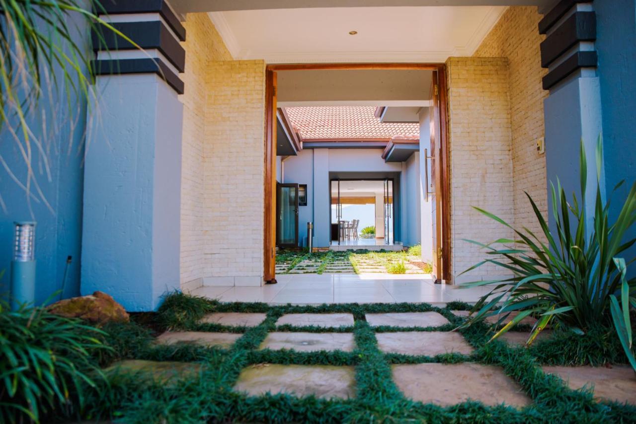 Villa Dam View House à Hartbeespoort Extérieur photo