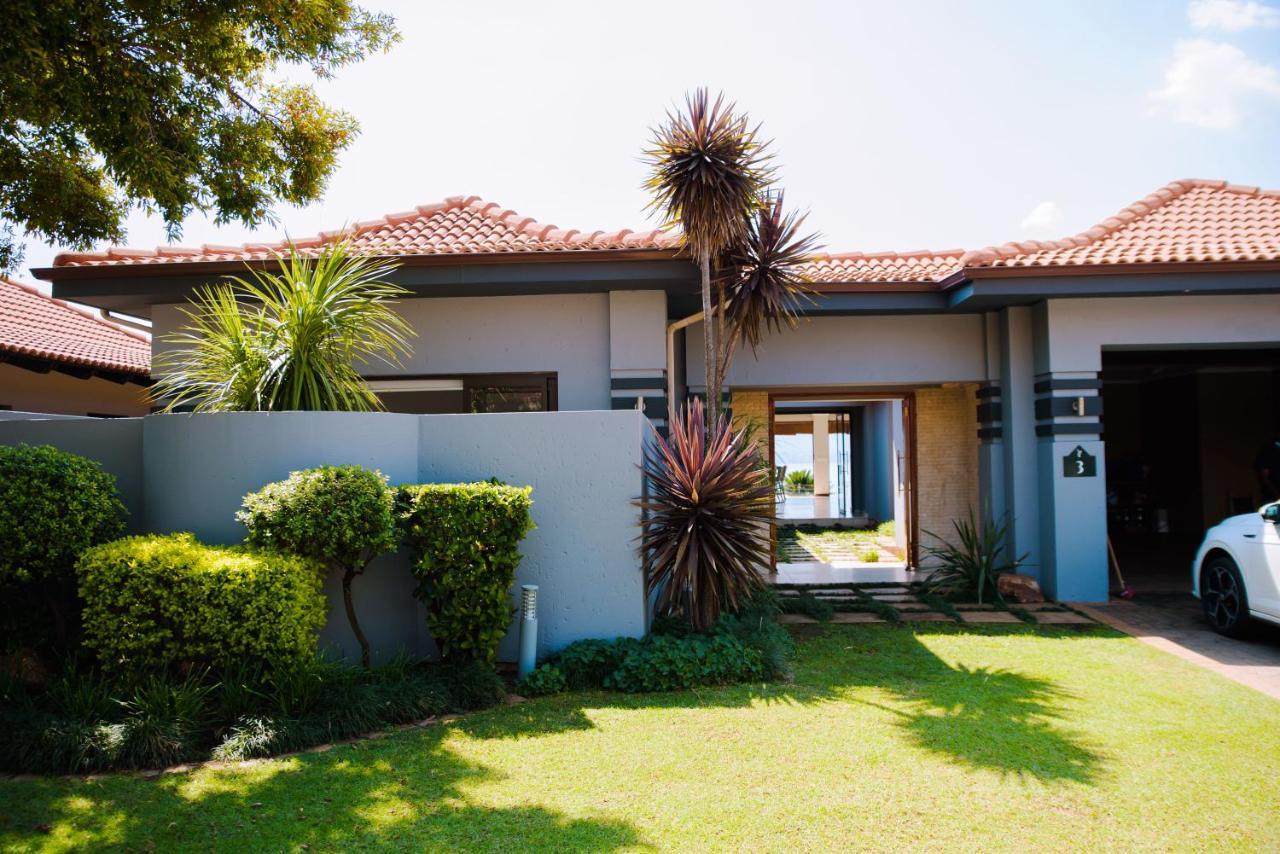 Villa Dam View House à Hartbeespoort Extérieur photo