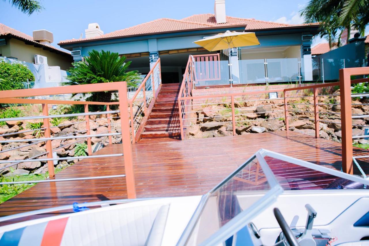 Villa Dam View House à Hartbeespoort Extérieur photo
